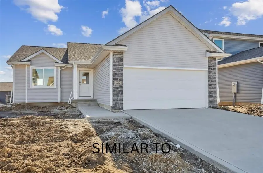 218 S Walnut Drive, Norwalk, IA 50211 - #2