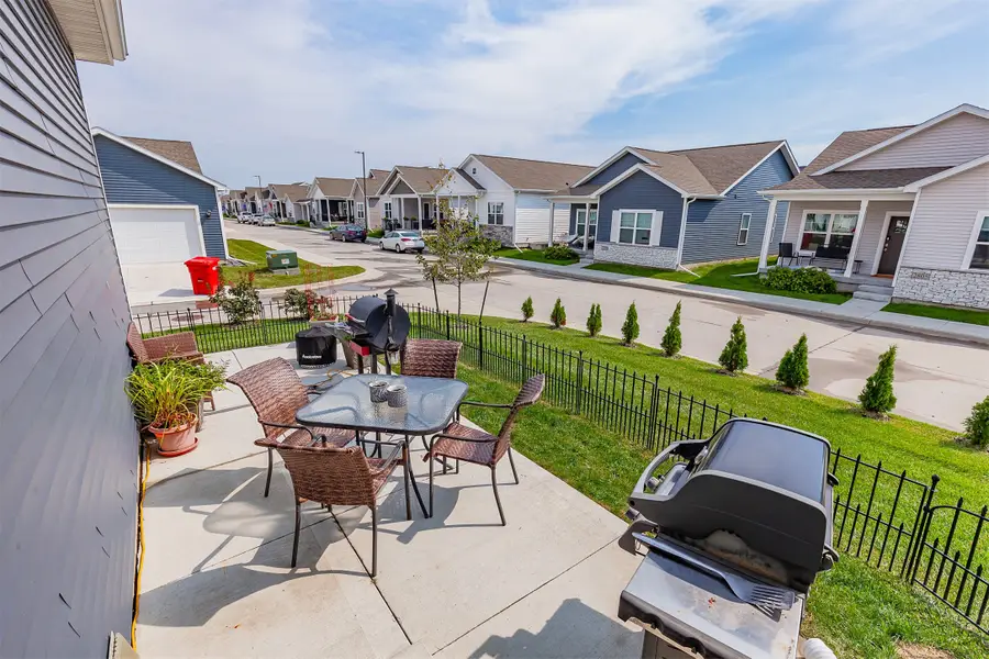 3001 NW Countrywood Lane, Ankeny, IA 50023 - #3