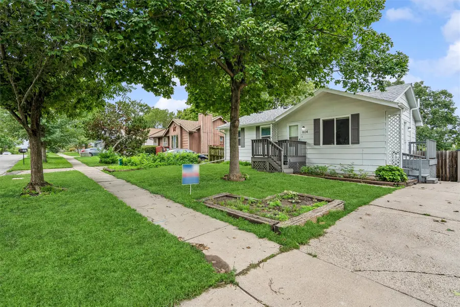 804 E Spring Street, Des Moines, IA 50315 - #2