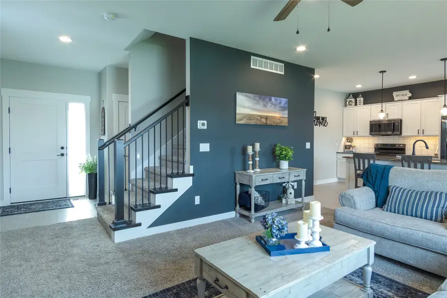 2602 E 48th Street, Des Moines, IA 50317 - #3