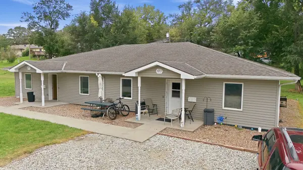 451 N 10th Street, Adel, IA 50003