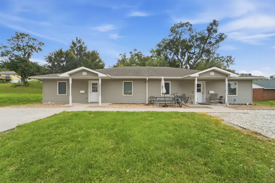 451 N 10th Street, Adel, IA 50003 - #2