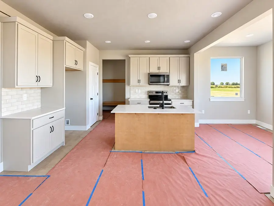 417 41st Street Sw, Altoona, IA 50009 - #3
