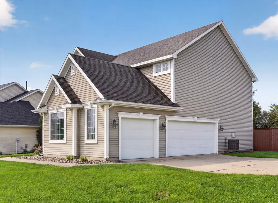1598 Nine Iron Drive, West Des Moines, IA 50266 - #3