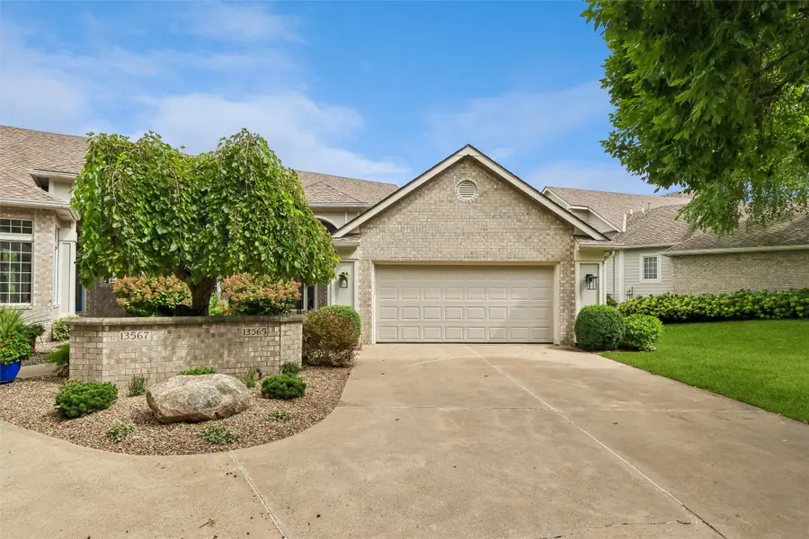 13565 Village Court, Clive, IA 50325 - #2