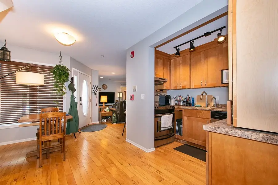 824 18th Street #2, Des Moines, IA 50314 - #3