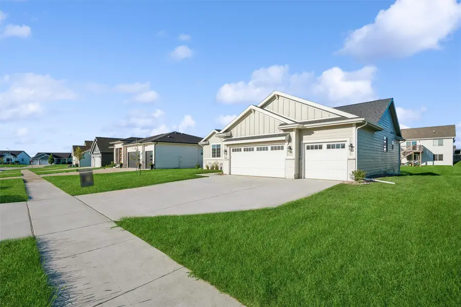 2640 Abbott Drive, Waukee, IA 50263 - #2