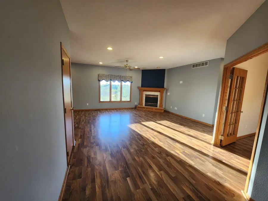 1015 S R Street S, Indianola, IA 50125 - #2