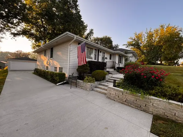 525 25th Street, West Des Moines, IA 50265
