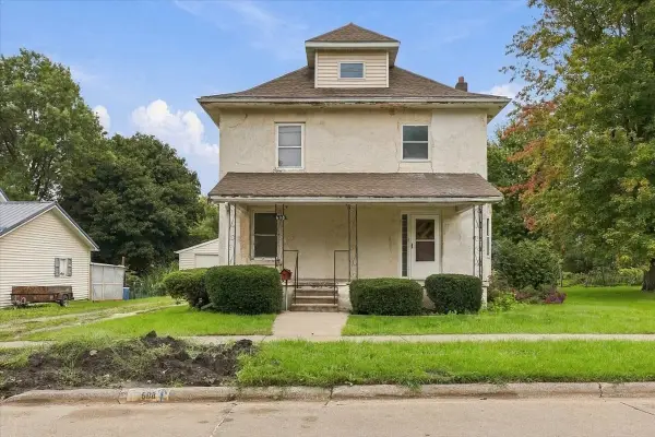 608 Washington Street, Victor, IA 52347