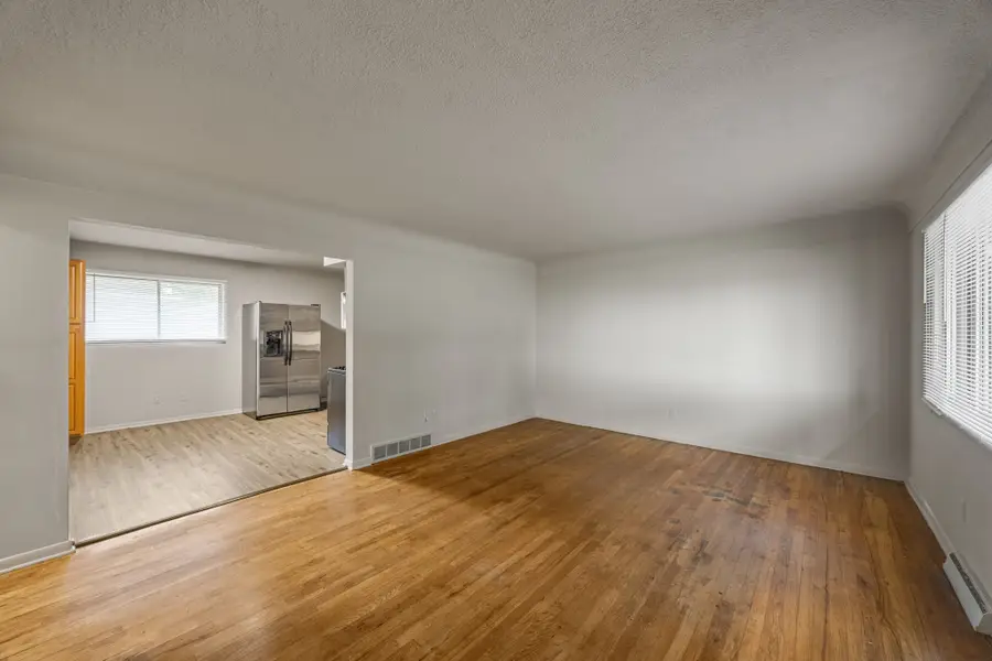 622 SW Maple Street, Ankeny, IA 50023 - #3