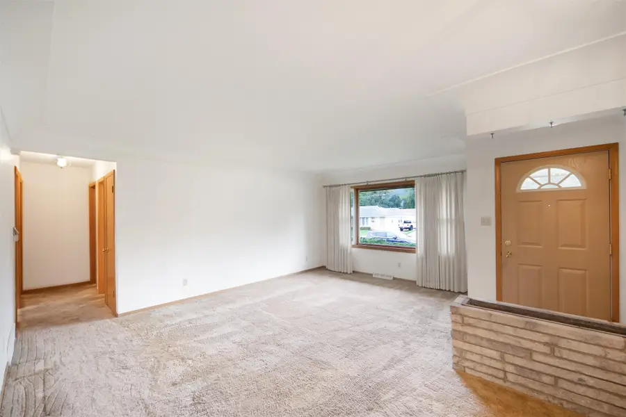 3423 Brinkwood Road, Des Moines, IA 50310 - #3