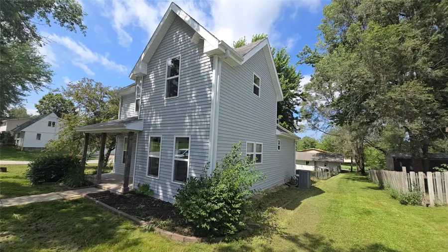 304 N Harrison Street, Stuart, IA 50250 - #3