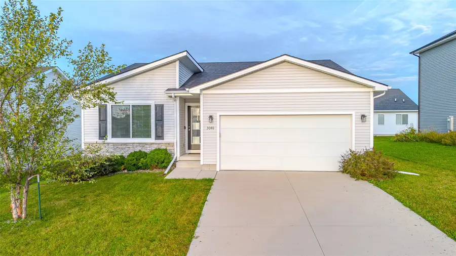 3040 Darling Road, Waukee, IA 50263 - #2