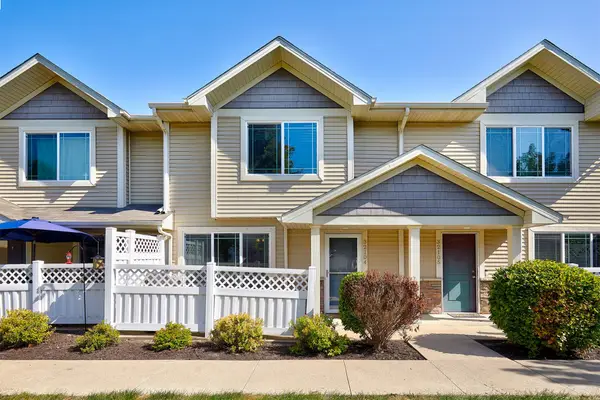 8601 Westown Parkway #32104, West Des Moines, IA 50266