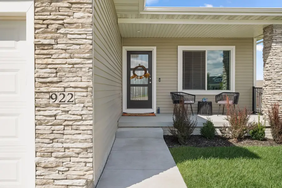 922 Tuscany Drive Se, Altoona, IA 50009 - #3