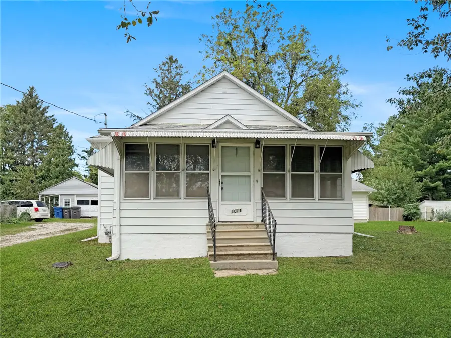 1011 Mckinley Avenue, Des Moines, IA 50315 - #2