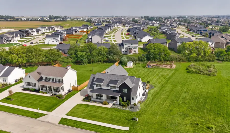 5713 NE Sherman Court, Ankeny, IA 50021 - #2