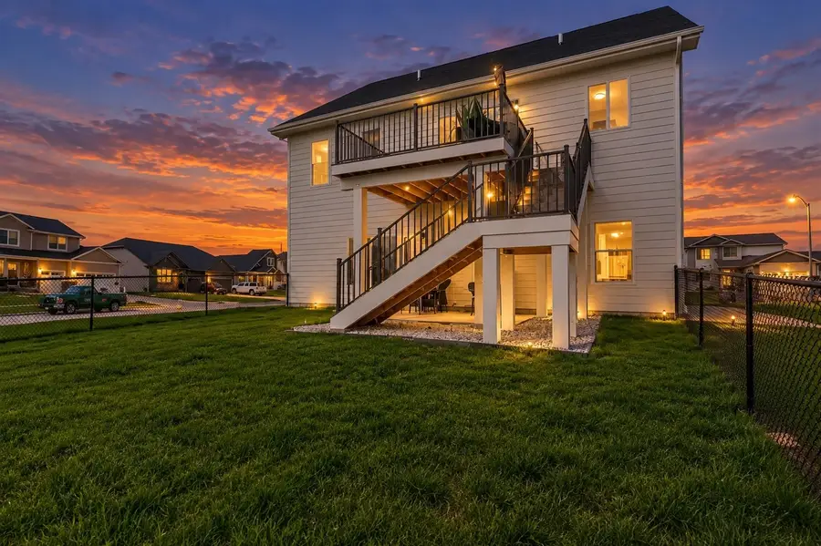 995 8th Street, Waukee, IA 50263 - #2