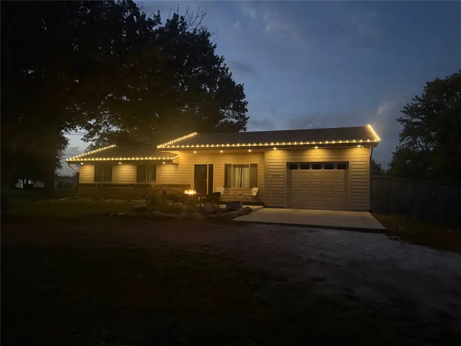 1005 Redfield Street, Redfield, IA 50233 - #2
