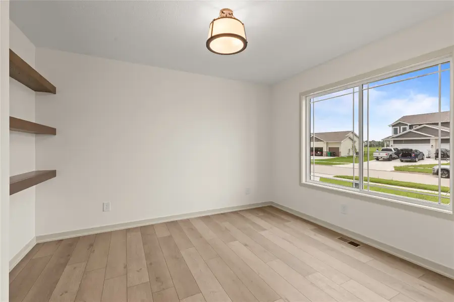 407 NE Madison Avenue, Elkhart, IA 50073 - #2