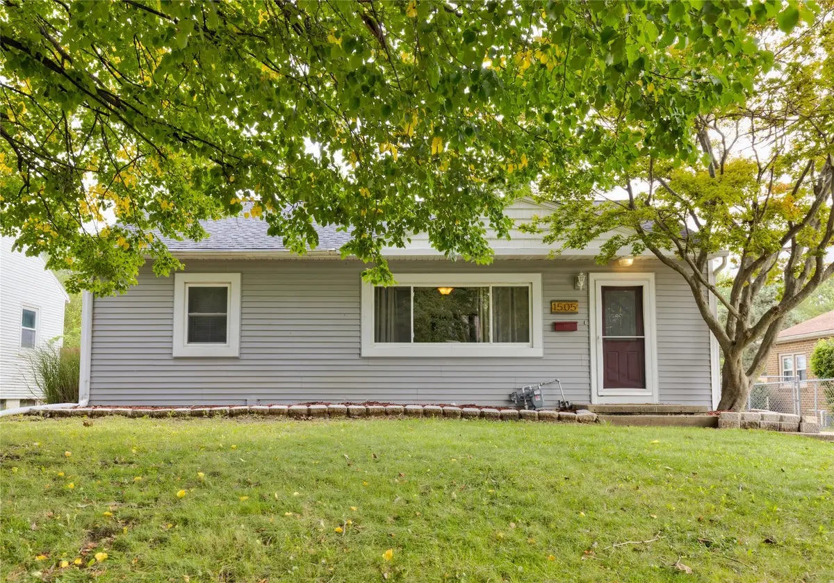 1505 61st Street, Des Moines, IA 50311 - #1