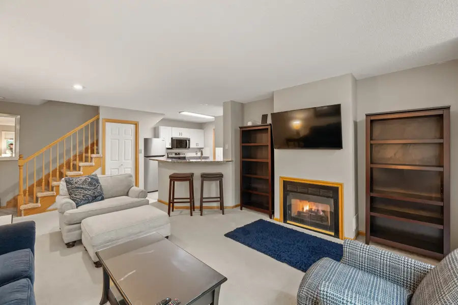 6855 Woodland Avenue #610, West Des Moines, IA 50266 - #3