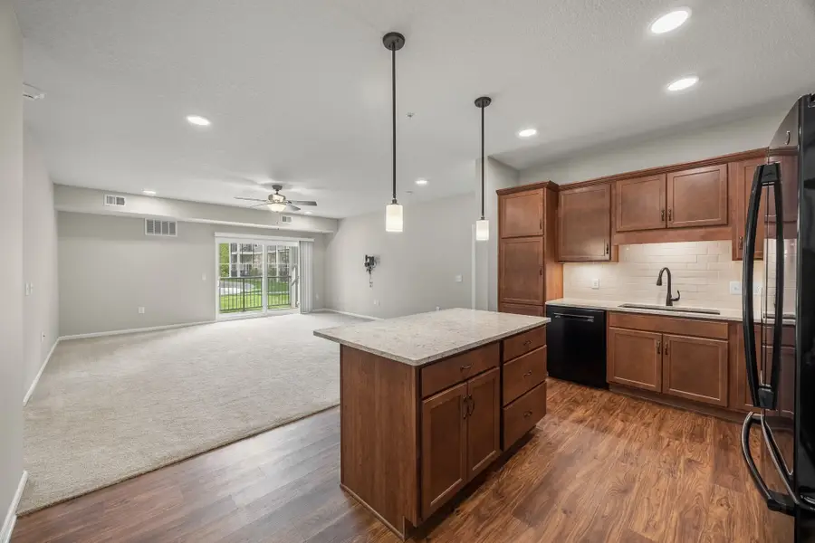 1427 34th Avenue Sw #106, Altoona, IA 50009 - #2