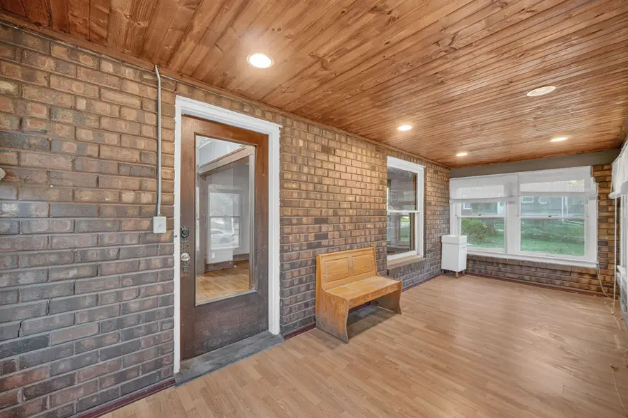 3011 64th Street, Urbandale, IA 50322 - #2