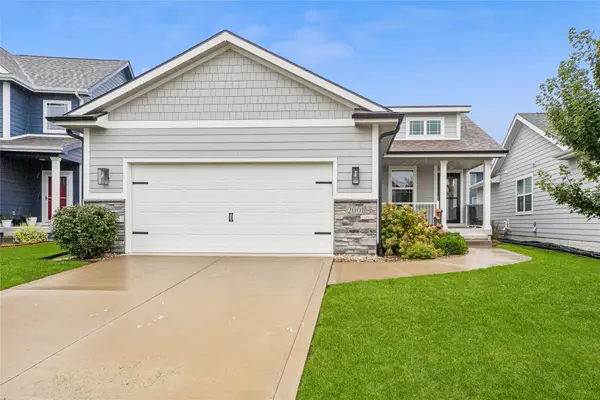 2001 NE Cypress Circle, Grimes, IA 50111
