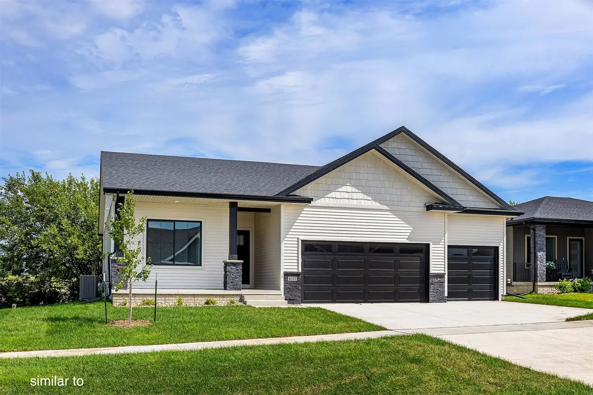 8216 Mahon Court, Johnston, IA 50131 - #1