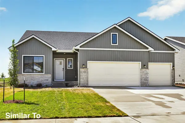 1600 Werthman Drive, Waukee, IA 50263