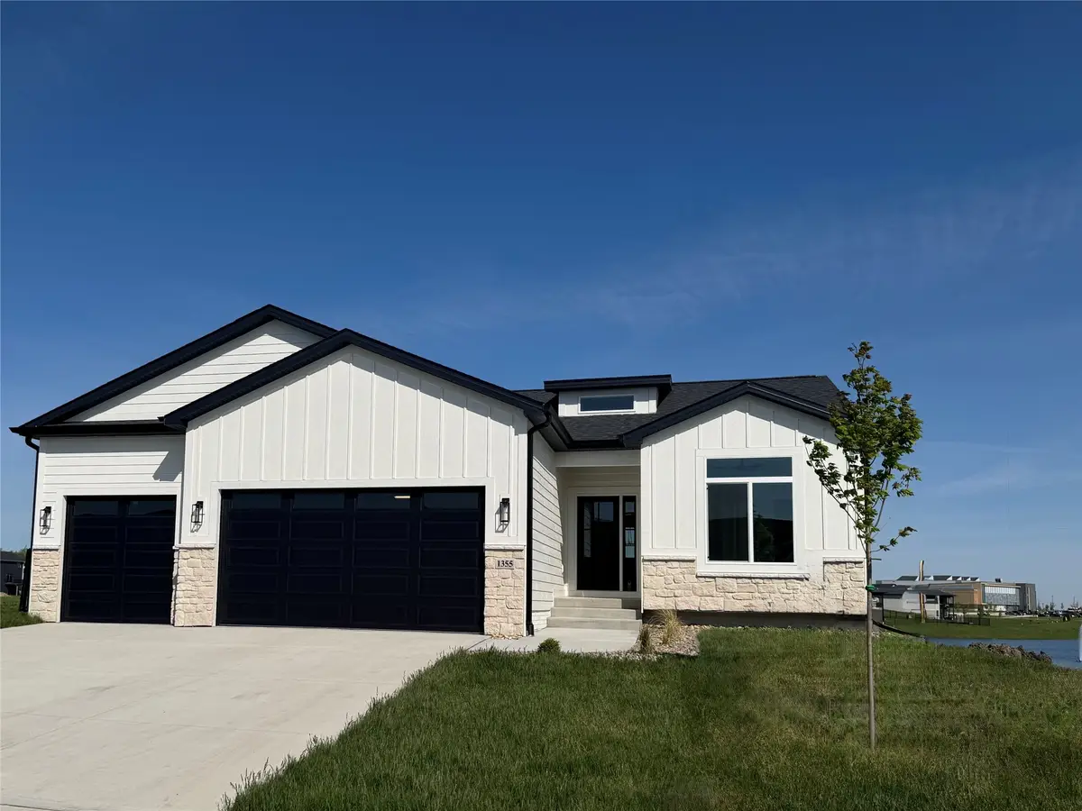 1355 NW Yorktown Drive, Waukee, IA 50263 - #1