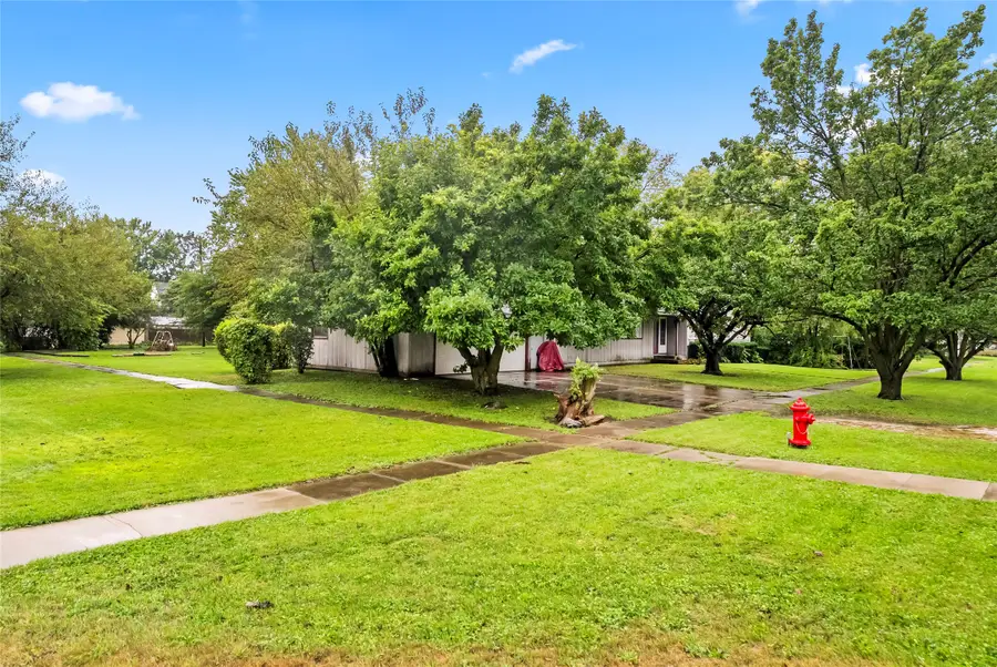 204 4th Street Nw, Mitchellville, IA 50169 - #2
