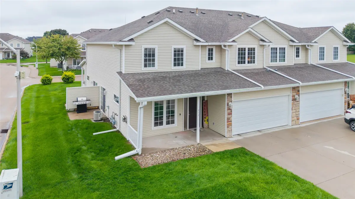 842 Red Hawk Way Se, Altoona, IA 50009 - #1