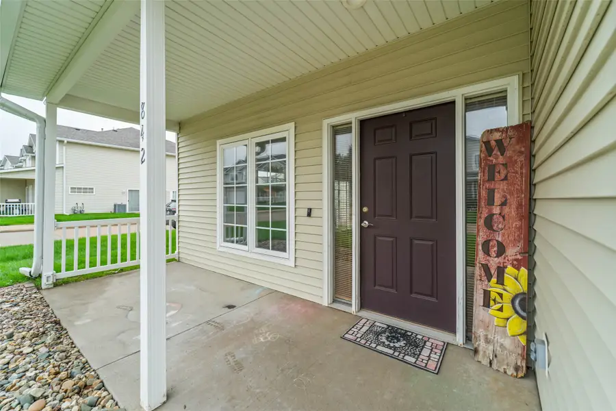 842 Red Hawk Way Se, Altoona, IA 50009 - #3
