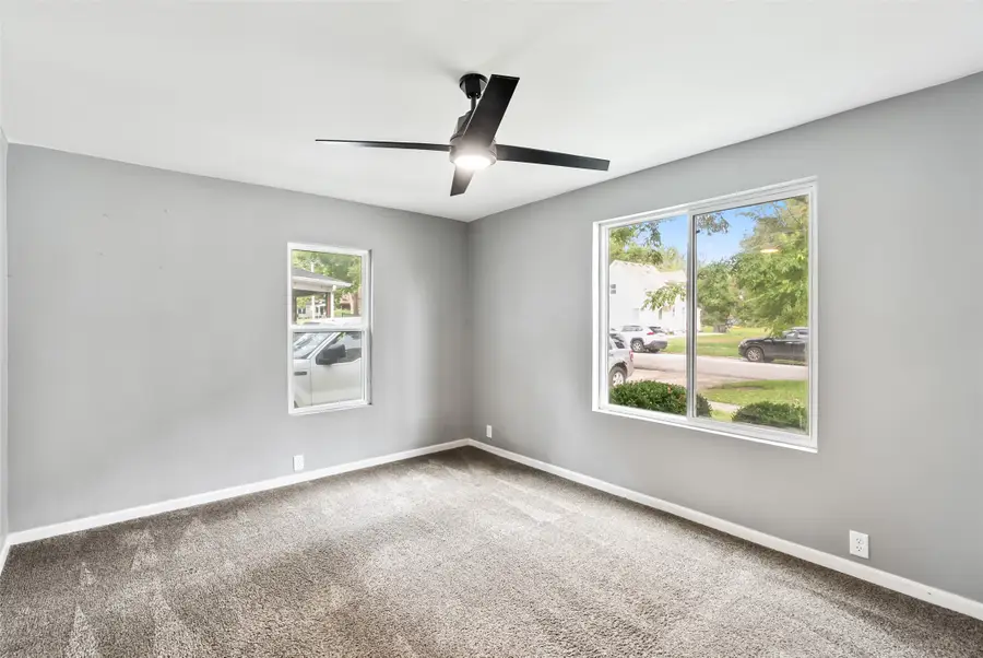 1923 Capitol Avenue, Des Moines, IA 50316 - #3