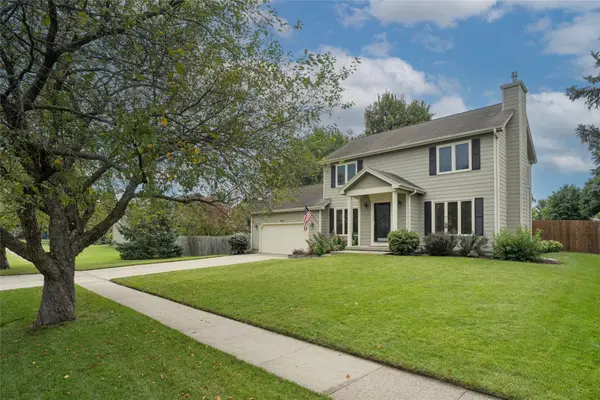 921 SE Peterson Drive, Ankeny, IA 50021