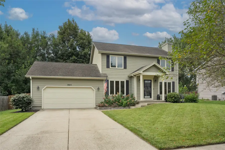 921 SE Peterson Drive, Ankeny, IA 50021 - #2