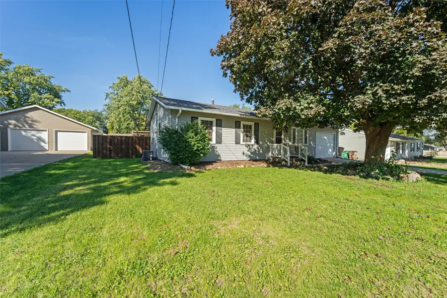 603 6th Street Place Se, Altoona, IA 50009 - #2