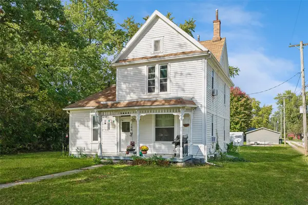 109 4th Street Nw, Mitchellville, IA 50169