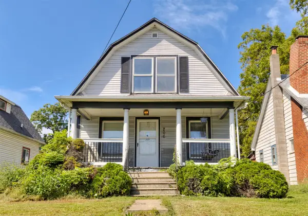 206 E 16th Street, Des Moines, IA 50316