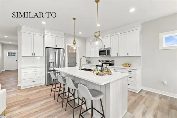 605 NW Georgetown Drive, Waukee, IA 50263