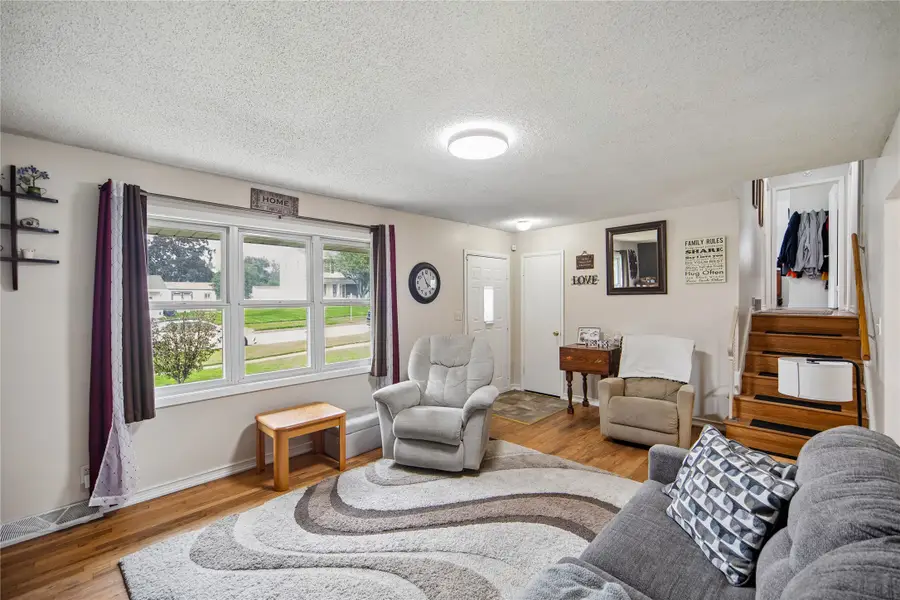 1409 SW Kenworthy Drive, Ankeny, IA 50023 - #3