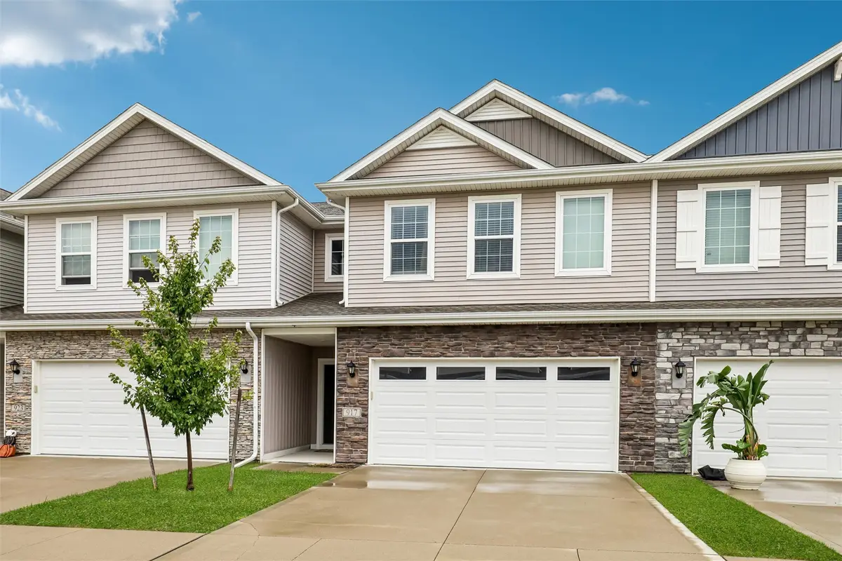 917 Maywood Lane, Waukee, IA 50263 - #1