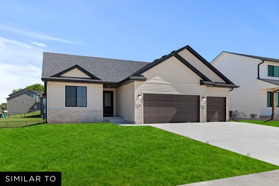 1435 Cedar Street, Waukee, IA 50263 - #2