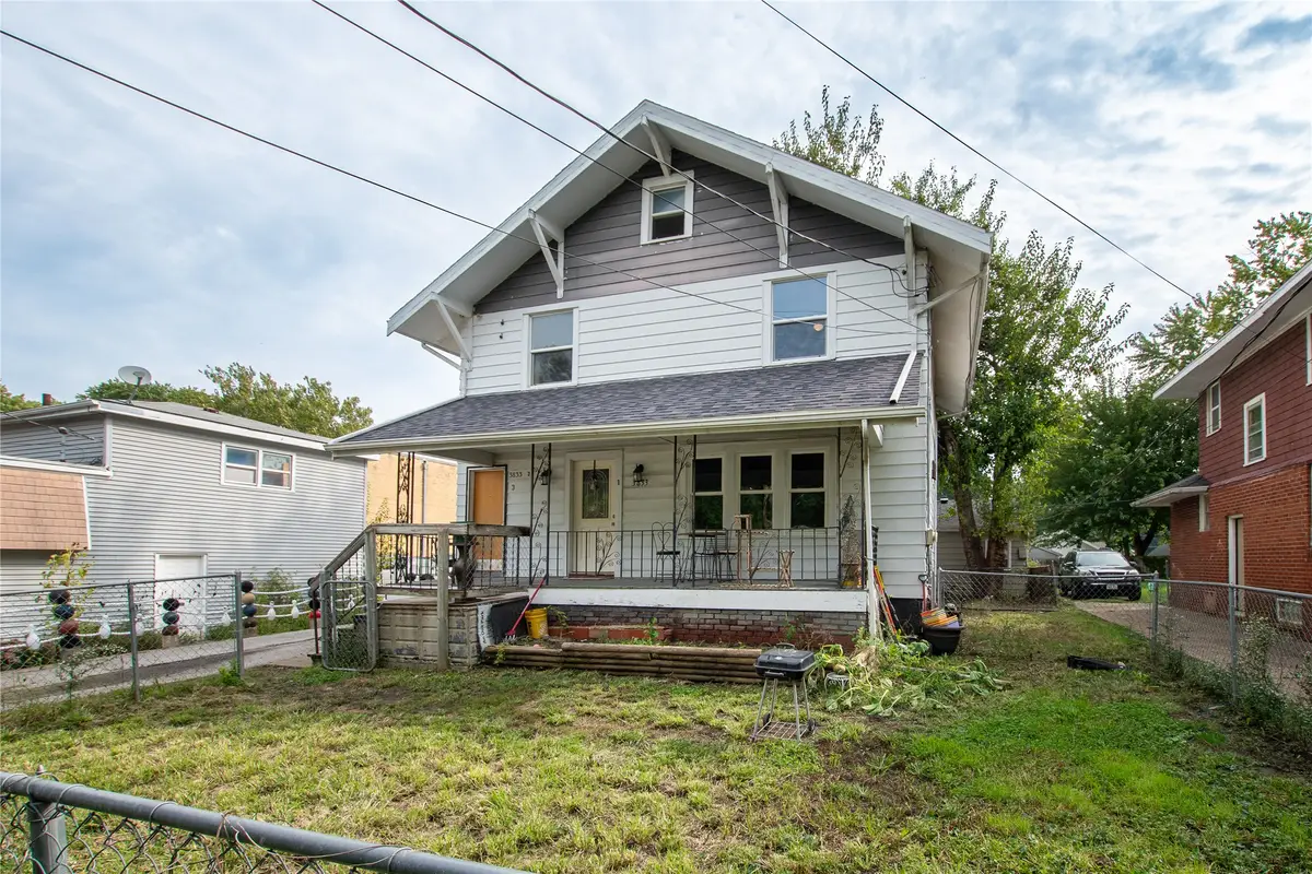 3833 6th Avenue, Des Moines, IA 50313 - #1