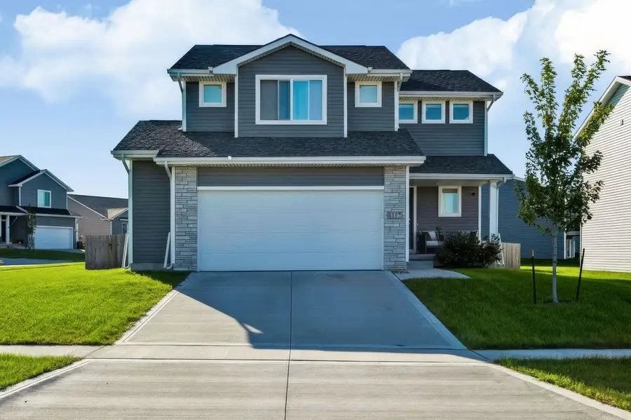 1117 Fifield Road, Pella, IA 50219 - #2