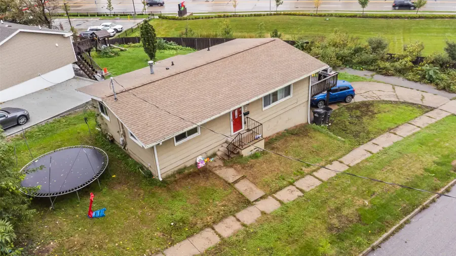 2 E Hillside Avenue, Des Moines, IA 50315 - #3
