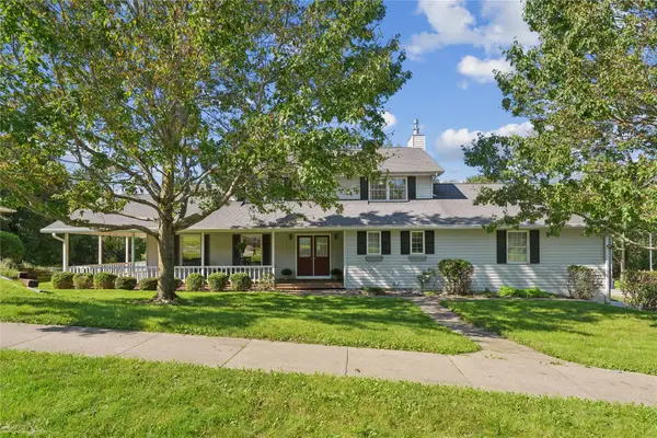 1425 W 4th Street, Pella, IA 50219
